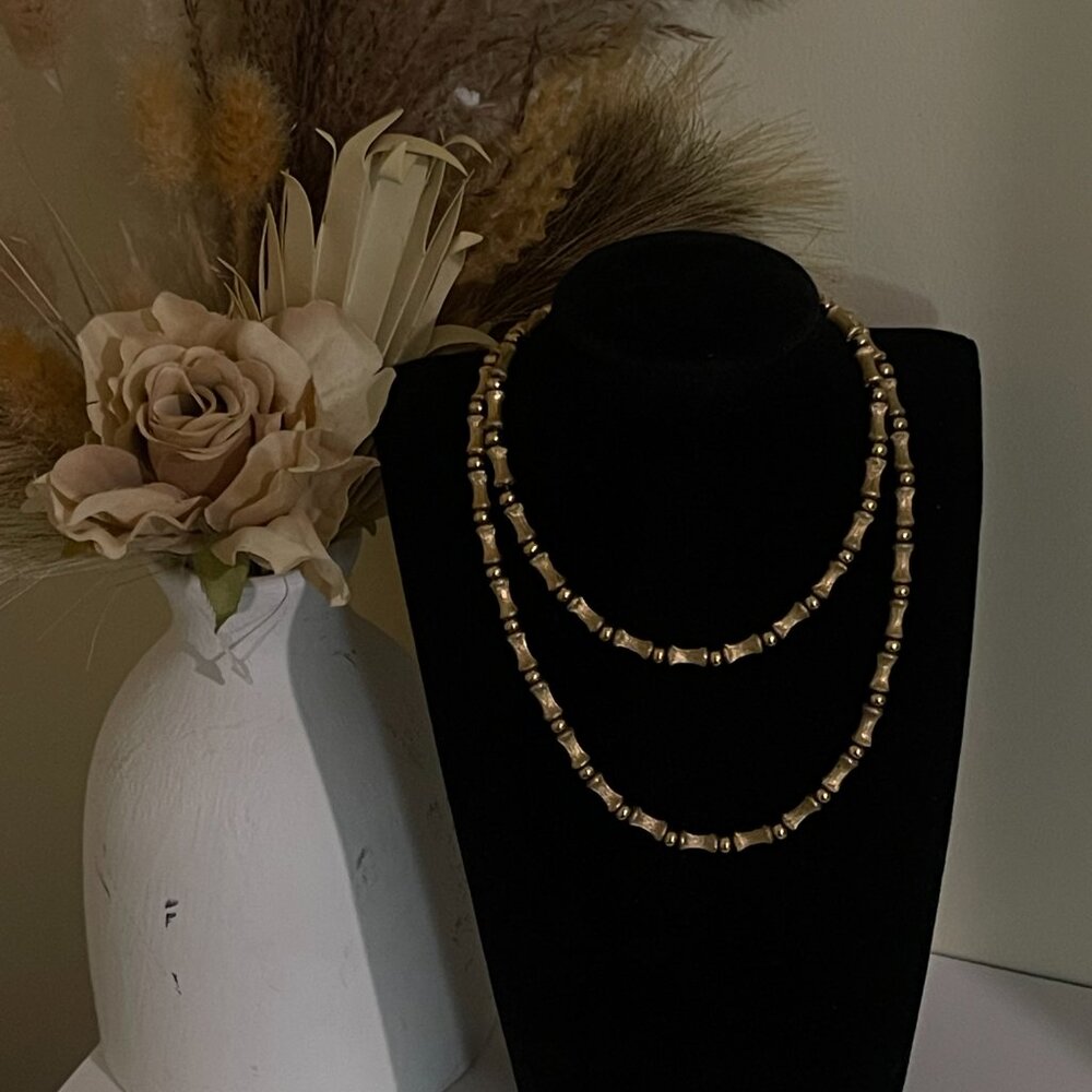 Vintage Signed Monet Textured Bamboo / Barrel-Link Necklace - 30 Inches